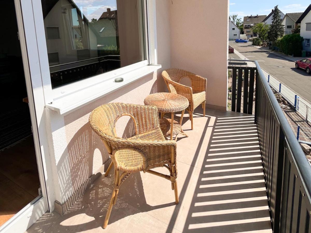 Helle Und Gemuetliche Ferienwohnung In Lorsch Esterno foto